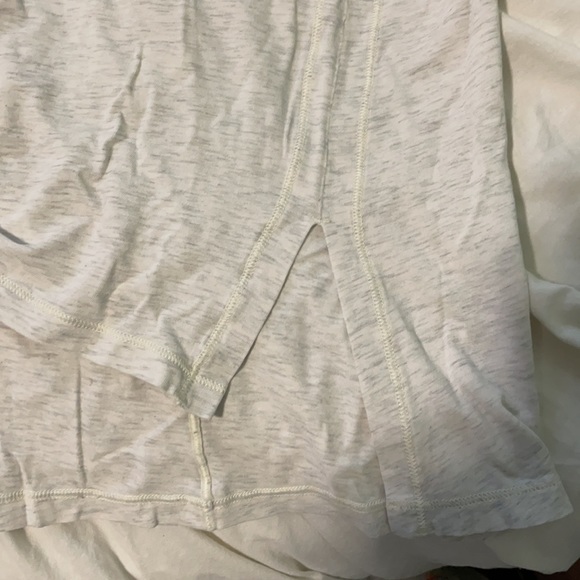 Lululemon shirt - Picture 2 of 3